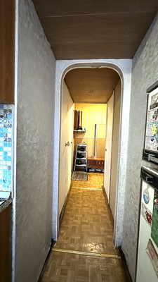 Продам трехкомнатную (3-комн.) квартиру, Стачек пр-кт, 103к1, Санкт-Петербург г