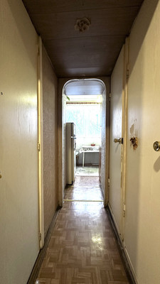 Продам трехкомнатную (3-комн.) квартиру, Стачек пр-кт, 103к1, Санкт-Петербург г