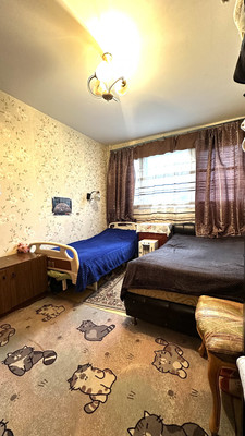 Продам трехкомнатную (3-комн.) квартиру, Стачек пр-кт, 103к1, Санкт-Петербург г