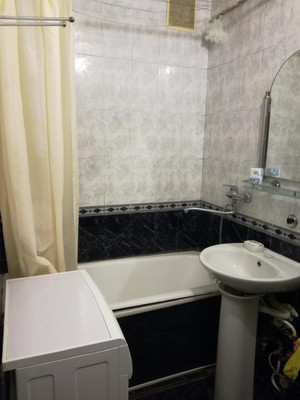 Продам двухкомнатную (2-комн.) квартиру, Строительная ул, 19, Видное г