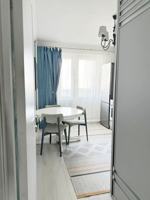 Продам двухкомнатную (2-комн.) квартиру, Березовая ул, 12, Видное г