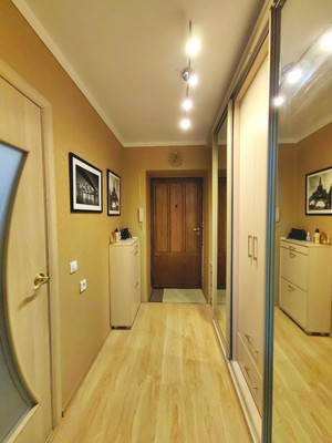 Продам однокомнатную (1-комн.) квартиру, Подлесная ул, 3А, Пермь г