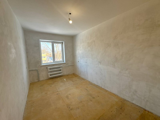 Продам двухкомнатную (2-комн.) квартиру, Комсомольская ул, 38, Комсомольск-на-Амуре г