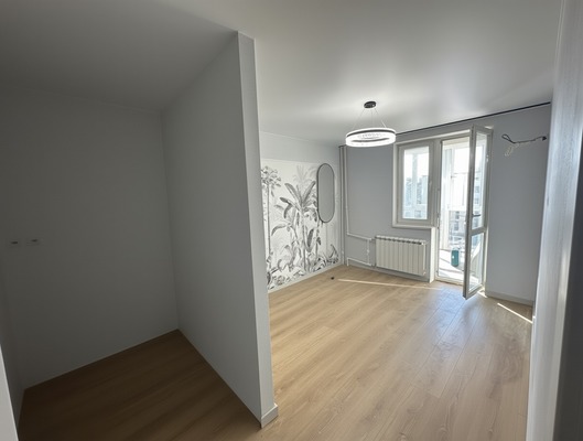 Продам двухкомнатную (2-комн.) квартиру, Тренева ул, 8, Ялта г