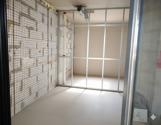 Продам двухкомнатную (2-комн.) квартиру, Санаторная ул, 63к1, Геленджик г