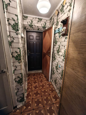 Продам двухкомнатную (2-комн.) квартиру, Черноморская ул, 81, Кропоткин г