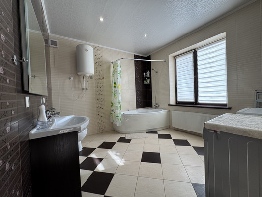 Продам дом, Степная ул, 47, Красновка с, 0 км от города