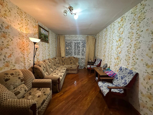 Продам двухкомнатную (2-комн.) квартиру, Гоголя ул, 168, Кропоткин г