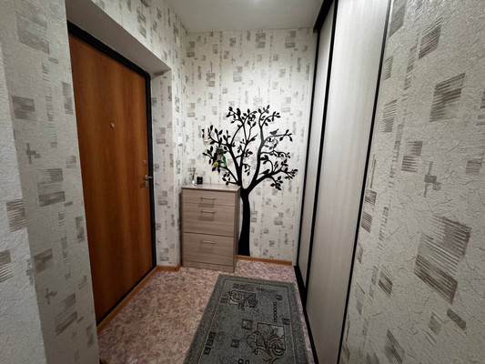 Продам однокомнатную (1-комн.) квартиру, Белоусова б-р, 40, Ишим г