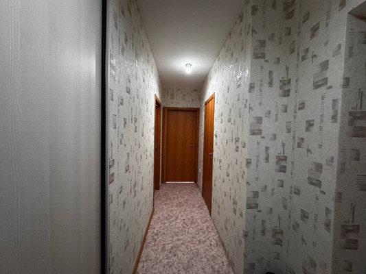 Продам однокомнатную (1-комн.) квартиру, Белоусова б-р, 40, Ишим г