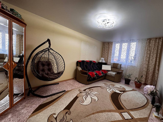 Продам однокомнатную (1-комн.) квартиру, Белоусова б-р, 40, Ишим г