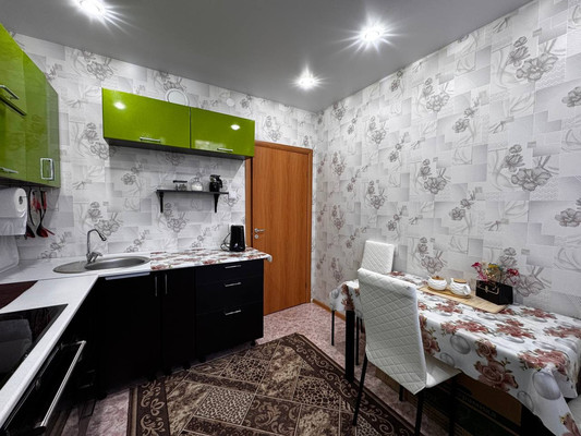 Продам однокомнатную (1-комн.) квартиру, Белоусова б-р, 40, Ишим г