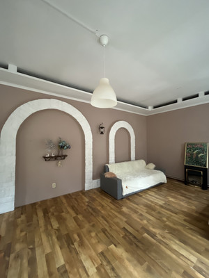 Продам трехкомнатную (3-комн.) квартиру, Республиканская ул, 86А, Малаховка рп