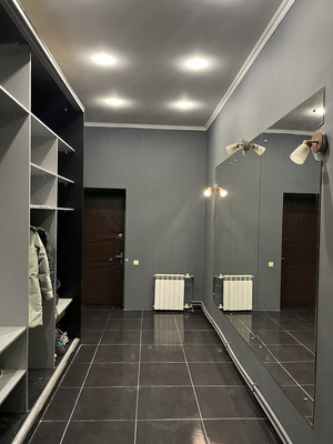 Продам трехкомнатную (3-комн.) квартиру, Республиканская ул, 86А, Малаховка рп