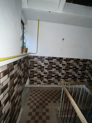 Продам трехкомнатную (3-комн.) квартиру, Республиканская ул, 86А, Малаховка рп