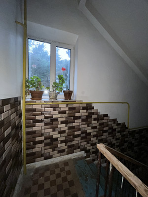 Продам трехкомнатную (3-комн.) квартиру, Республиканская ул, 86А, Малаховка рп