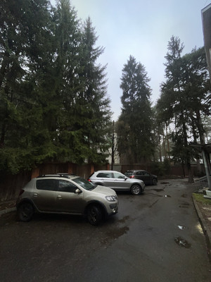 Продам трехкомнатную (3-комн.) квартиру, Республиканская ул, 86А, Малаховка рп