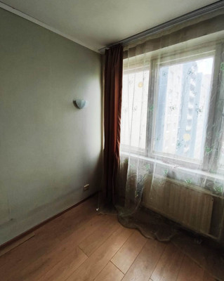 Сдам комнату в 3-комн. квартире, Белорусская ул, 8а, Санкт-Петербург г