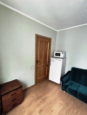 Сдам комнату в 3-комн. квартире, Белорусская ул, 8а, Санкт-Петербург г