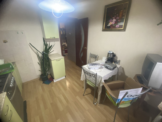 Продам трехкомнатную (3-комн.) квартиру, Маршала Жукова ул, 14, Сырьево д