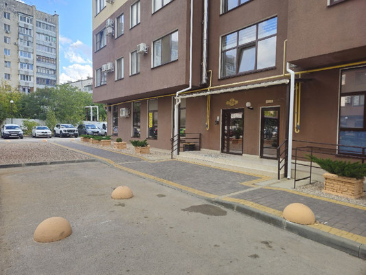 Продам однокомнатную (1-комн.) квартиру, Парковая ул, 1к1, Белоглинка с