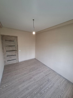 Продам трехкомнатную (3-комн.) квартиру, Коммунистический пр-кт, 23, Ростов-на-Дону г