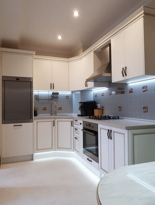 Продам двухкомнатную (2-комн.) квартиру, Туапсинская (Центральный р-н) ул, 7г, Сочи г