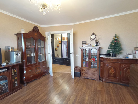 Продам трехкомнатную (3-комн.) квартиру, Д мкр, 55, Новомичуринск г