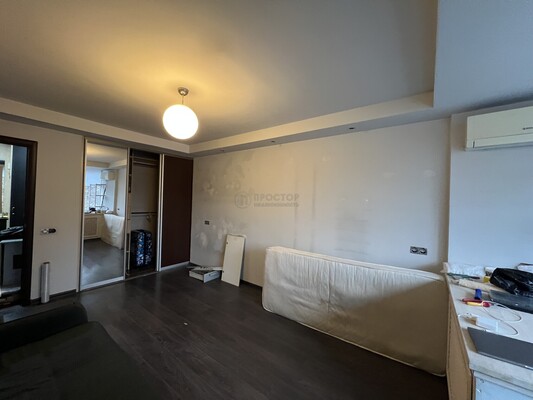 Продам однокомнатную (1-комн.) квартиру, Пролетарский пр-кт, 13, Москва г