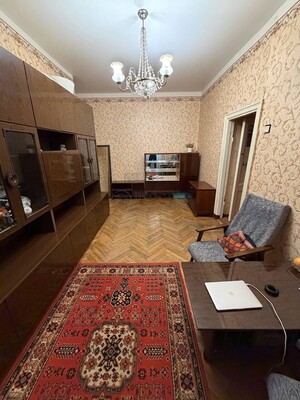 Продам трехкомнатную (3-комн.) квартиру, Новый Зыковский проезд, 3, Москва г