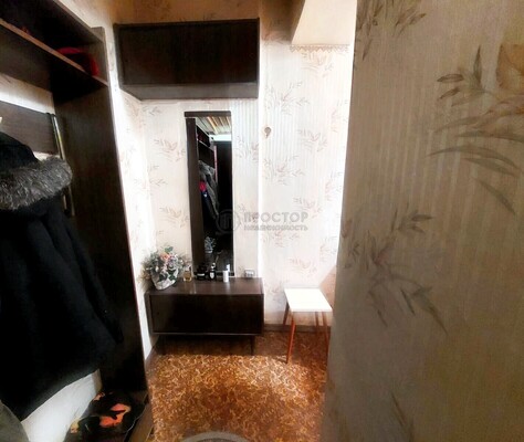 Продам трехкомнатную (3-комн.) квартиру, Новый Зыковский проезд, 3, Москва г