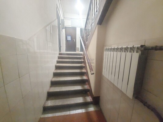 Продам трехкомнатную (3-комн.) квартиру, Новый Зыковский проезд, 3, Москва г