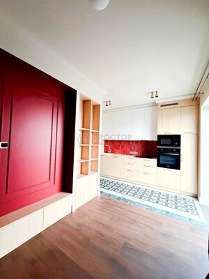 Продам двухкомнатную (2-комн.) квартиру, Волоколамское ш, 95/2, Москва г