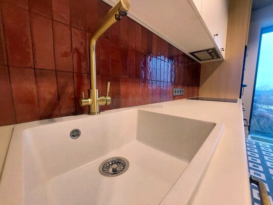 Продам двухкомнатную (2-комн.) квартиру, Волоколамское ш, 95/2, Москва г