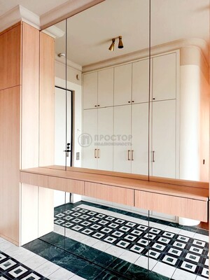 Продам двухкомнатную (2-комн.) квартиру, Волоколамское ш, 95/2, Москва г