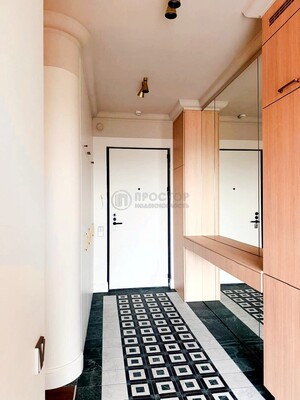 Продам двухкомнатную (2-комн.) квартиру, Волоколамское ш, 95/2, Москва г