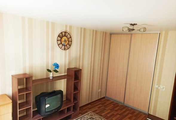 Сдам однокомнатную (1-комн.) квартиру, им. Петра Метальникова ул, 5, Краснодар г