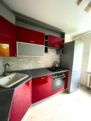 Продам двухкомнатную (2-комн.) квартиру, Маршала Борзова ул, 104, Калининград г