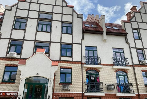 Продам однокомнатную (1-комн.) квартиру, Дачная ул, 8, Калининград г