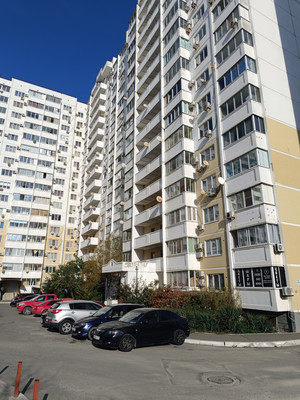 Продам однокомнатную (1-комн.) квартиру, Ленина пр-кт, 99, Новороссийск г