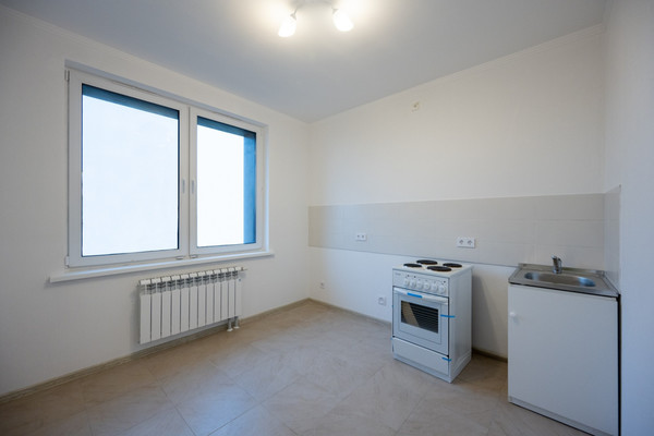 Продам двухкомнатную (2-комн.) квартиру, Кедрова ул, 16к3, Москва г