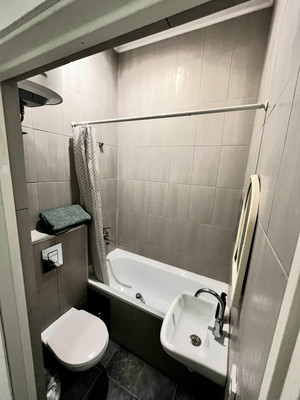 Продам однокомнатную (1-комн.) квартиру, Кубанская (Центральный р-н) ул, 13, Сочи г