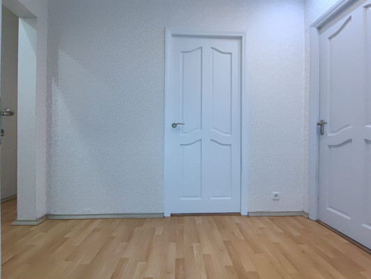 Продам двухкомнатную (2-комн.) квартиру, Загородное ш, 4к2, Москва г