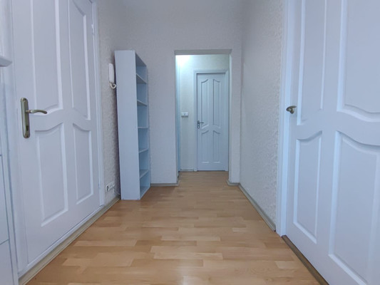 Продам двухкомнатную (2-комн.) квартиру, Загородное ш, 4к2, Москва г