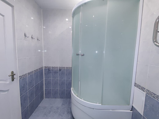 Продам двухкомнатную (2-комн.) квартиру, Загородное ш, 4к2, Москва г