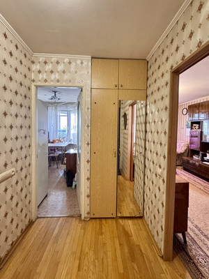 Продам однокомнатную (1-комн.) квартиру, Измайловский пр-кт, 61, Москва г