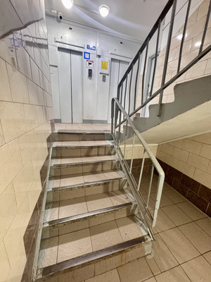 Продам однокомнатную (1-комн.) квартиру, Измайловский пр-кт, 61, Москва г