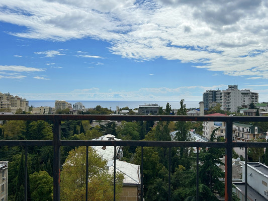 Продам двухкомнатную (2-комн.) квартиру, Киевская ул, 22, Ялта г