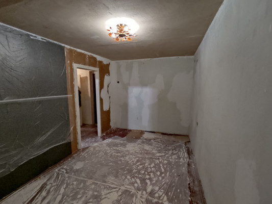 Продам однокомнатную (1-комн.) квартиру, Кочетова ул, 30, Великий Новгород г