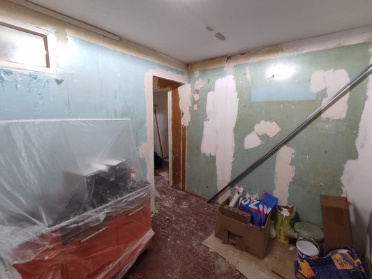 Продам однокомнатную (1-комн.) квартиру, Кочетова ул, 30, Великий Новгород г